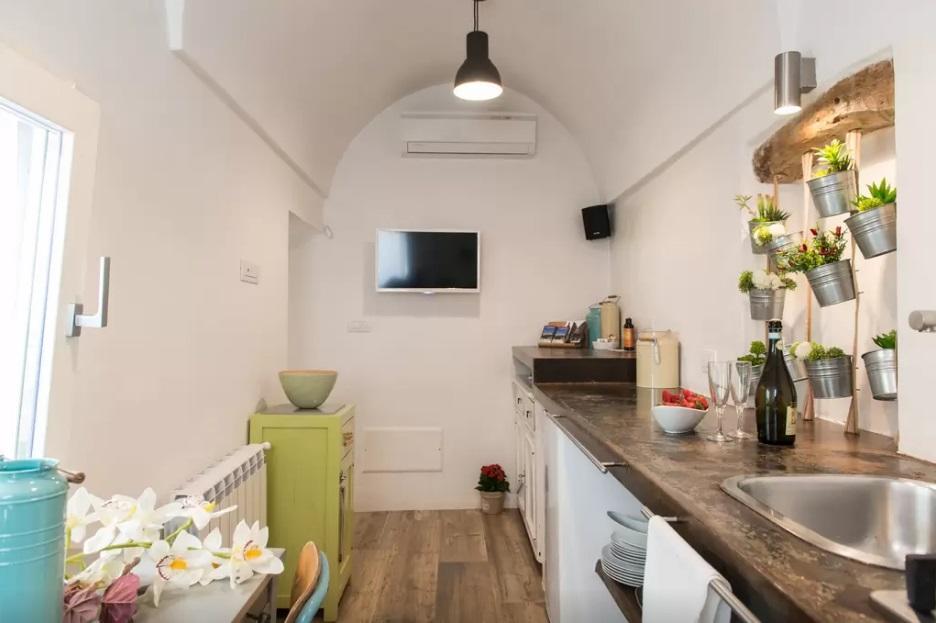 Viagiusti 51 Lägenhet Ostuni Exteriör bild